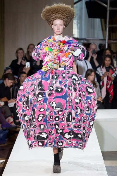 Look 7